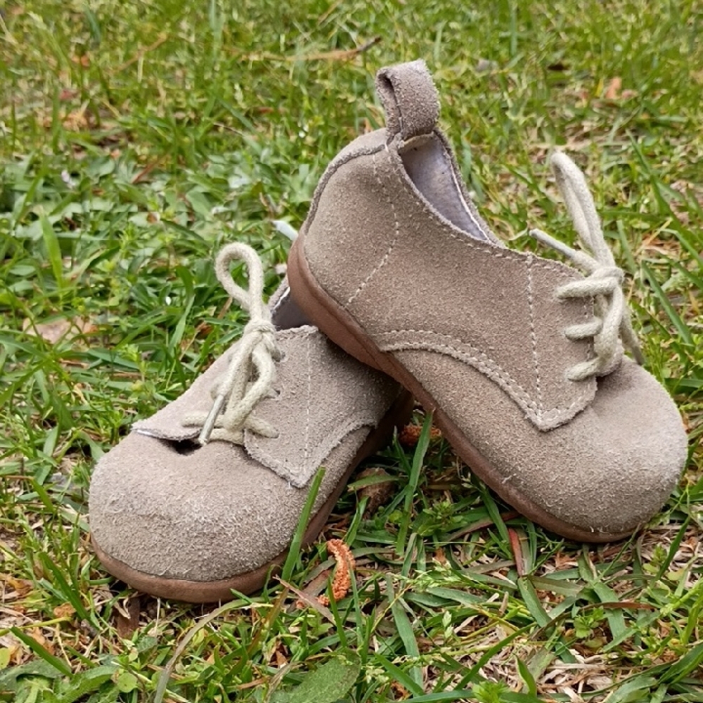 Rising Star Kids Suede Lace-Up Shoes in Taupe
